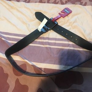 Men’s Levi’s Reversible blk/brown Belt